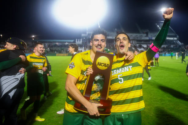 S在三路均 S在三路均